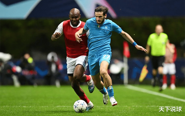 加时末段体能课后，斯图加特状态回暖备战葡超，目标明确，医务组通报恢复 