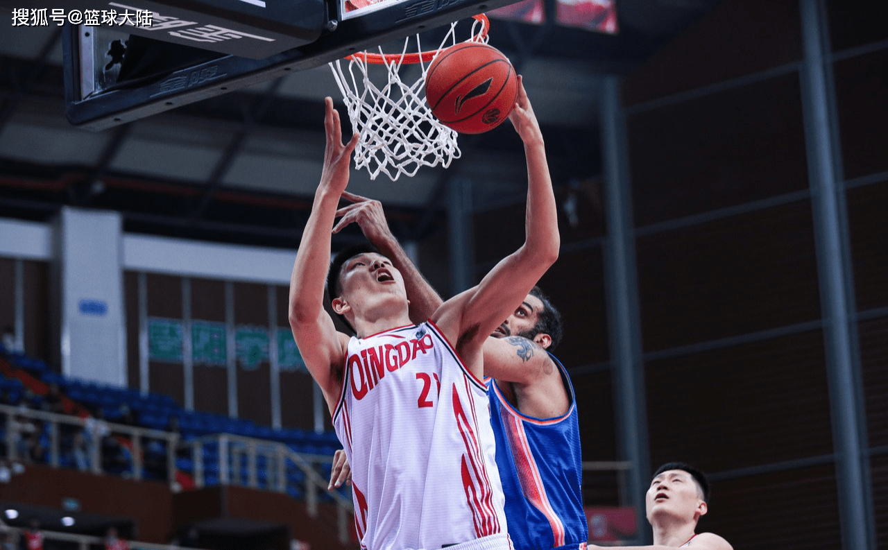 包含转会期葡萄牙体育刷新队史纪录：CBA季后赛节点到来，质疑声仍在，高层口径保持一致的词条