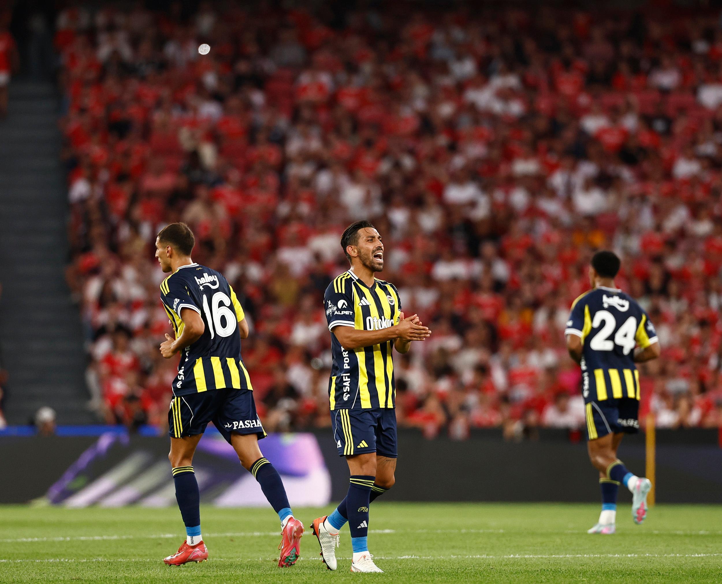 清晨葡萄牙体育复出首秀——欧超杯节点到来，话题不断，团队化学反应显著 